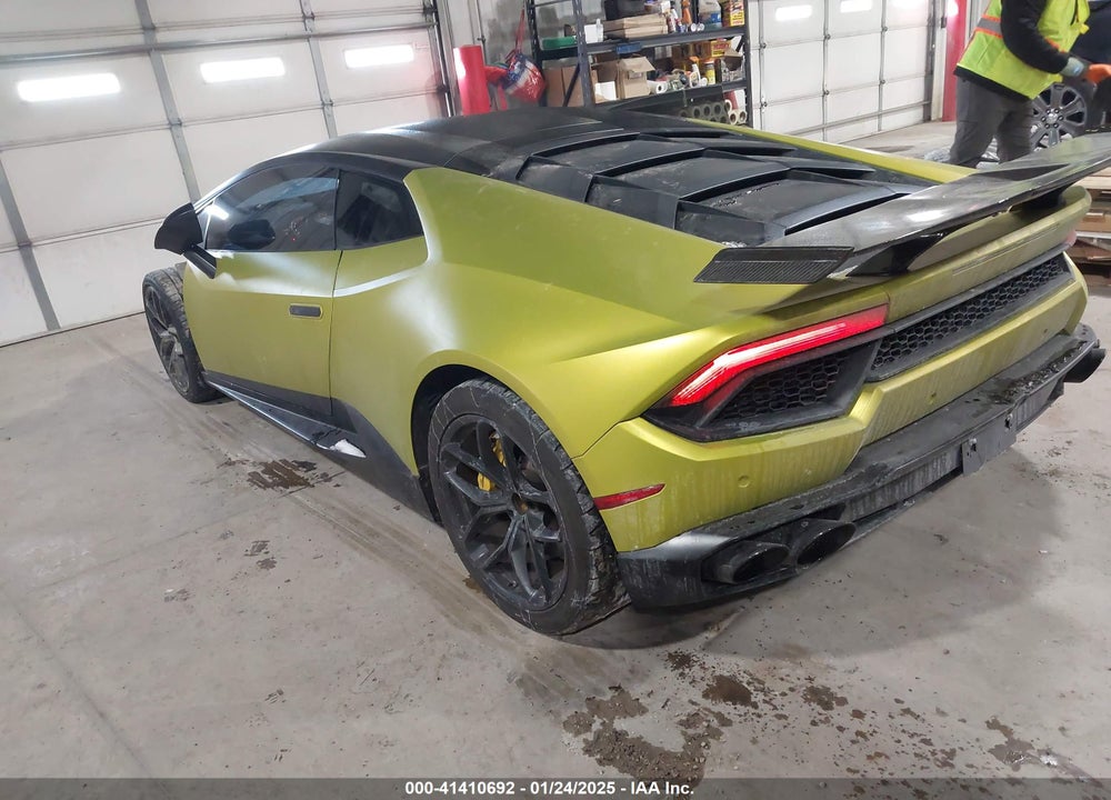 2017 LAMBORGHINI HURACAN LP580-2 VIN: ZHWUC2ZF1HLA07720