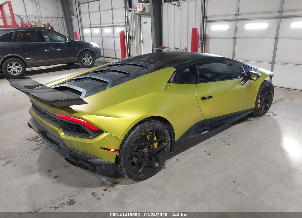 2017 LAMBORGHINI HURACAN LP580-2 VIN: ZHWUC2ZF1HLA07720