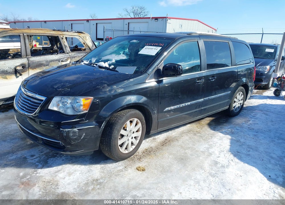 2015 CHRYSLER TOWN & COUNTRY VIN: 2C4RC1BG7FR611107