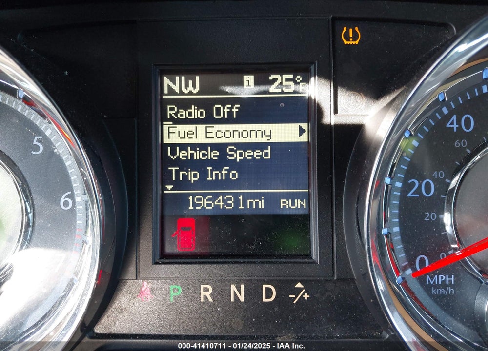 2015 CHRYSLER TOWN & COUNTRY VIN: 2C4RC1BG7FR611107