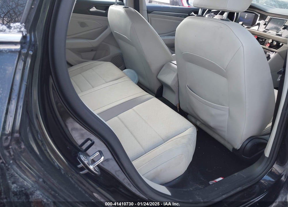 2022 VOLKSWAGEN JETTA 1.5T SE VIN: 3VWEM7BU1NM002179