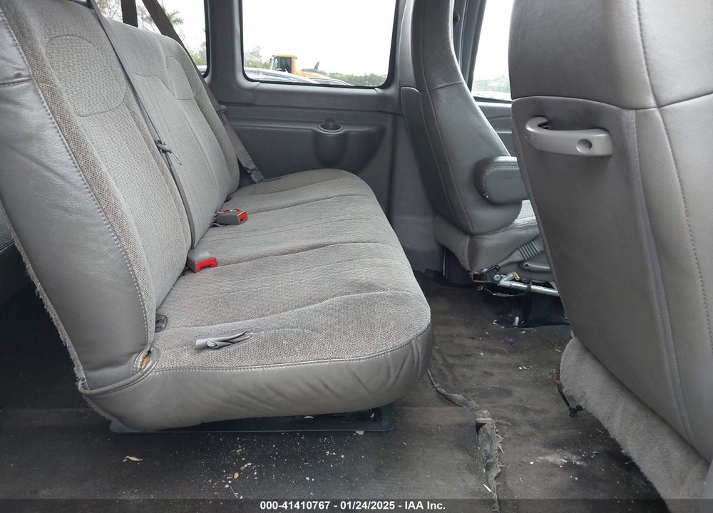 2017 CHEVROLET EXPRESS 3500 LT VIN: 1GAZGPFG1H1167532