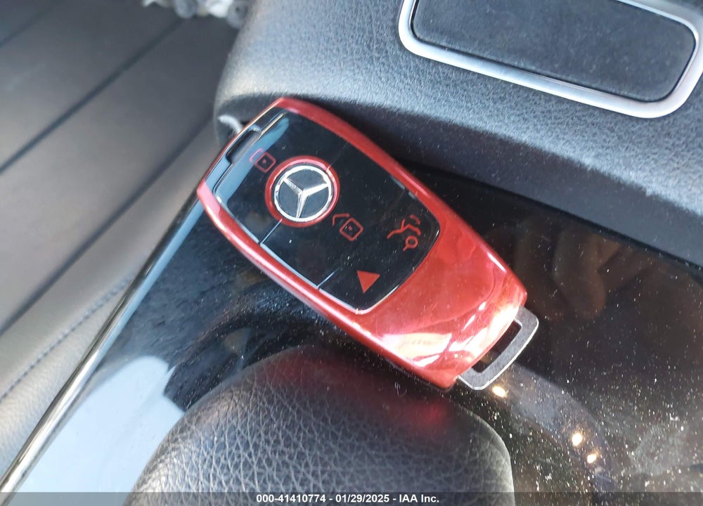 2019 MERCEDES-BENZ A 220 VIN: WDD3G4FB9KW028782