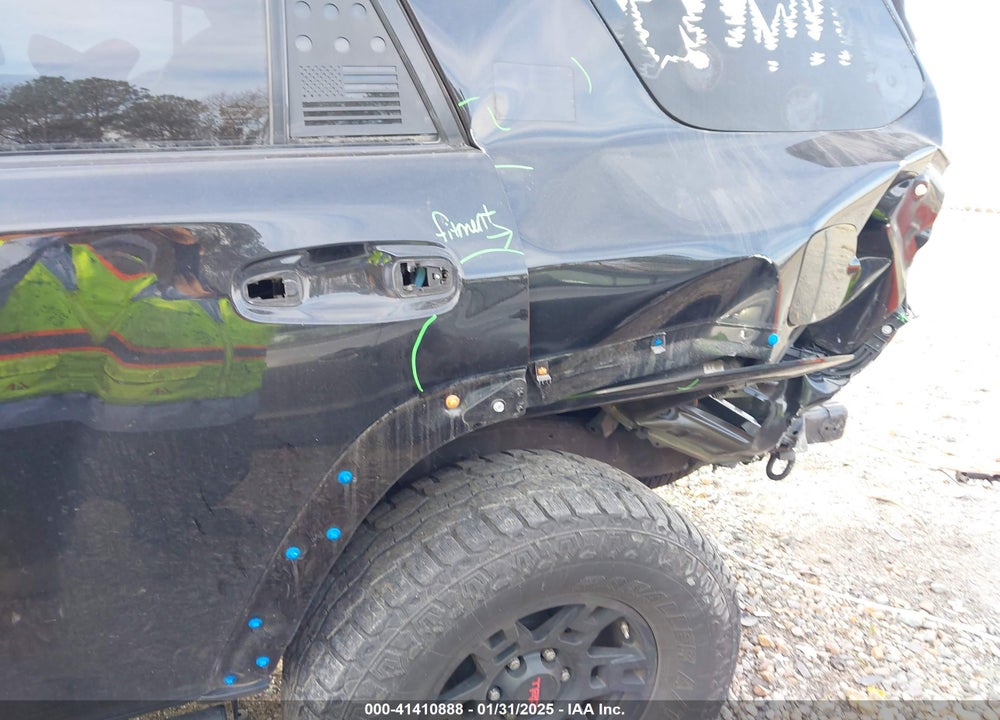 2021 TOYOTA 4RUNNER VENTURE SPECIAL EDITION VIN: JTEHU5JR1M5945061