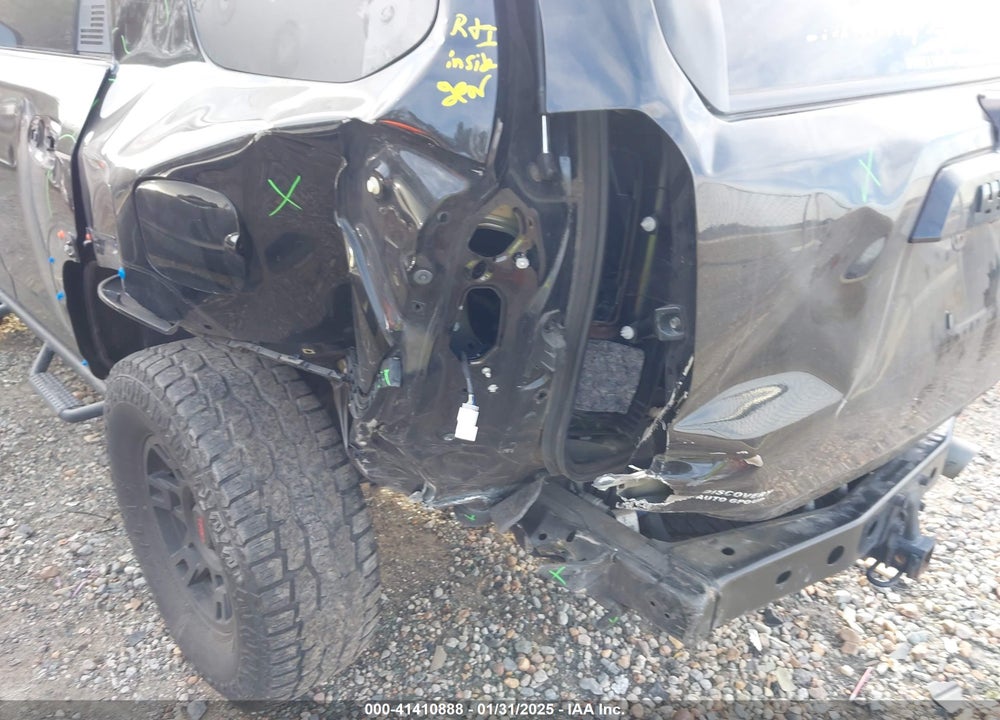 2021 TOYOTA 4RUNNER VENTURE SPECIAL EDITION VIN: JTEHU5JR1M5945061