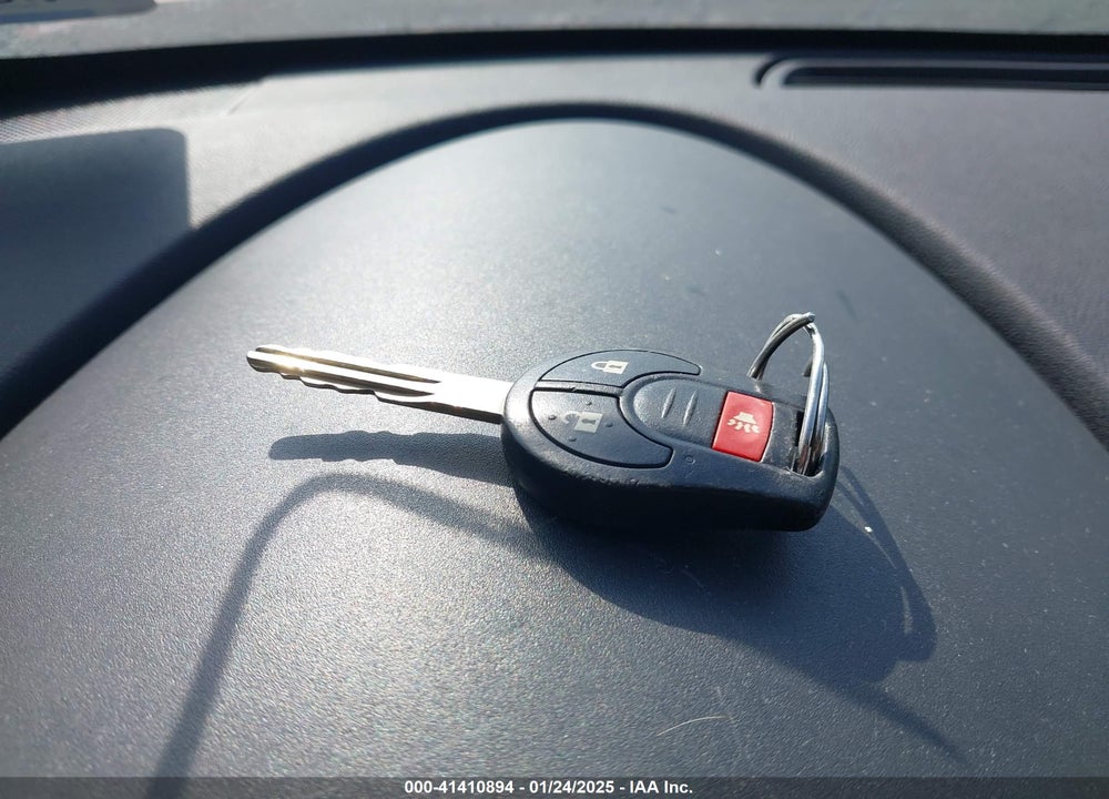 2013 NISSAN ROGUE S VIN: JN8AS5MV9DW630561