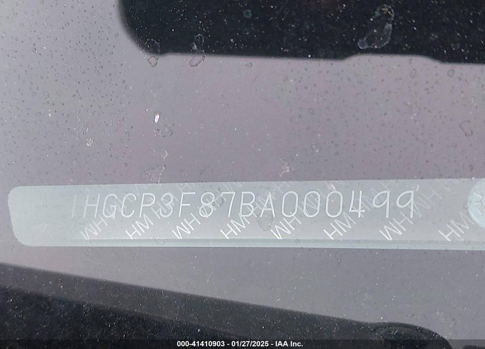 2011 HONDA ACCORD VIN: 1HGCP3F87BA000499