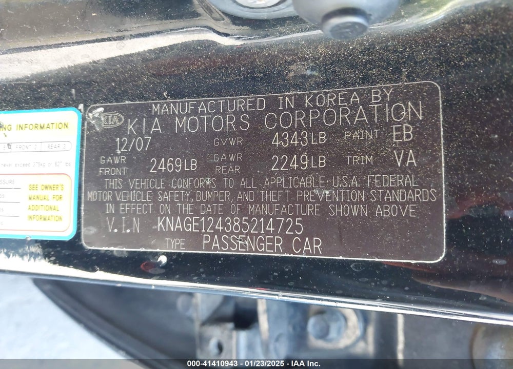 2008 KIA OPTIMA VIN: KNAGE124385214725