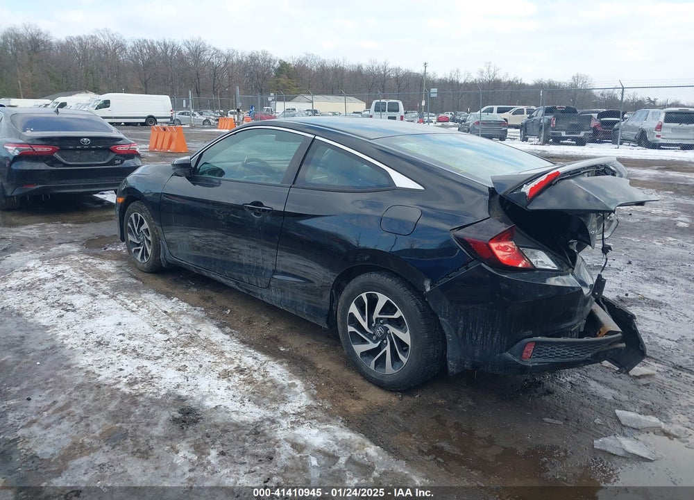 2017 HONDA CIVIC VIN: 2HGFC4B06HH304870