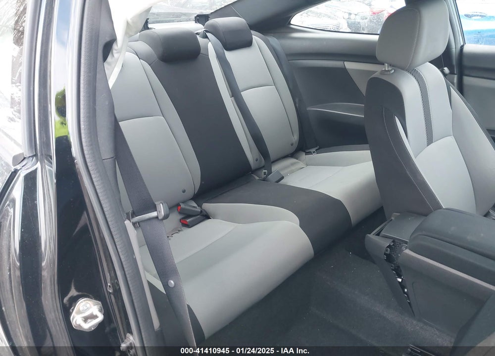 2017 HONDA CIVIC VIN: 2HGFC4B06HH304870