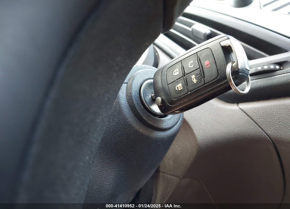 2015 CHEVROLET EQUINOX LTZ VIN: 1GNFLHEK7FZ140777