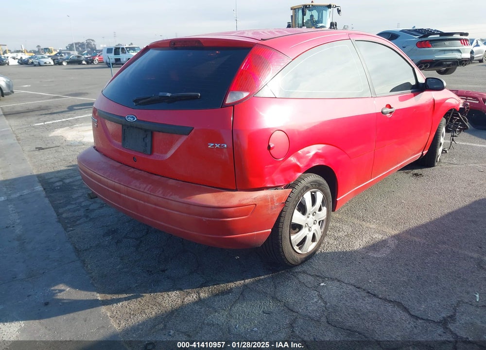2006 FORD FOCUS ZX3 VIN: 1FAFP31N06W245460