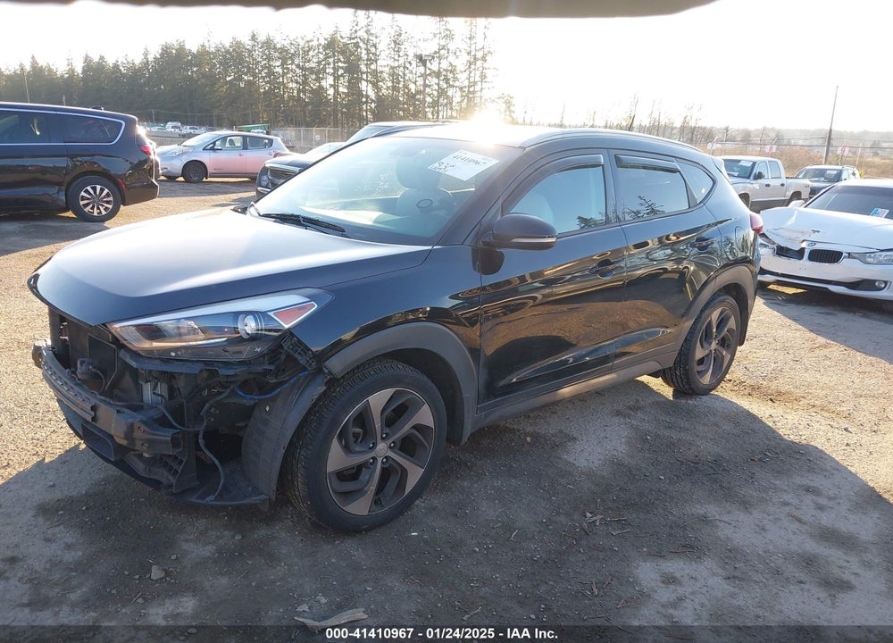 2016 HYUNDAI TUCSON SPORT VIN: KM8J3CA22GU047557
