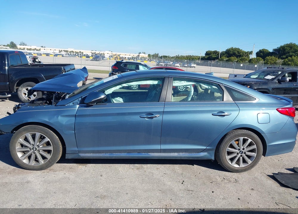 2017 HYUNDAI SONATA VIN: 5NPE34AF6HH496041