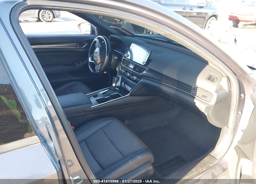 2020 HONDA ACCORD VIN: 1HGCV1F31LA111243