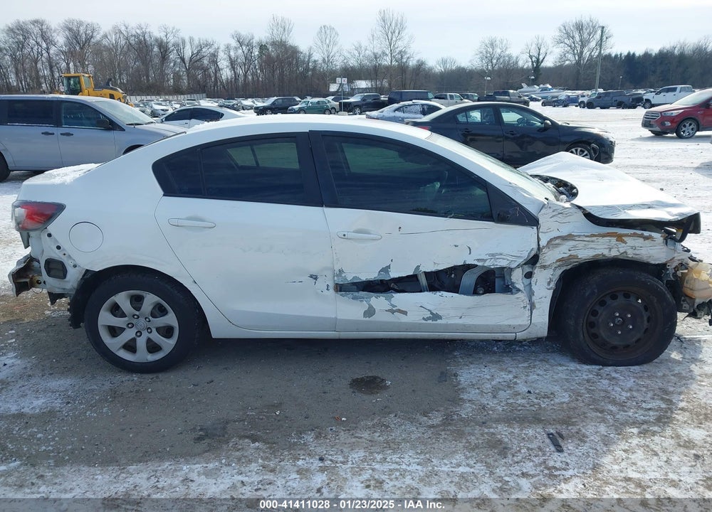 2010 MAZDA MAZDA3 VIN: JM1BL1SG8A1324910