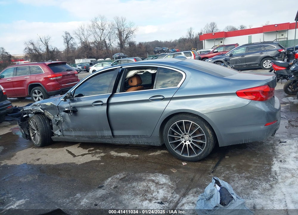 2019 BMW 530 VIN: WBAJA5C5XKBX87825