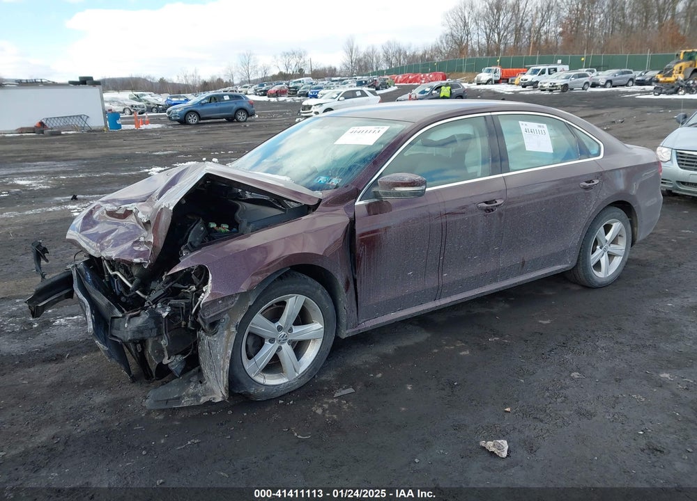 2014 VOLKSWAGEN PASSAT VIN: 1VWBP7A31EC004180