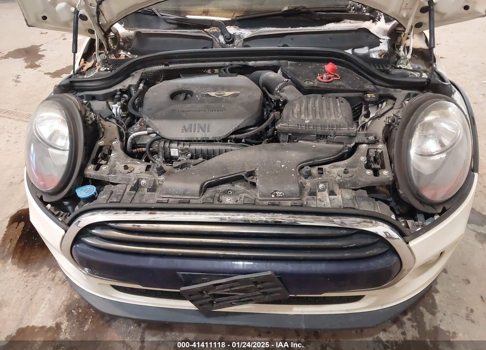 2016 MINI HARDTOP VIN: WMWXP5C59GT740179