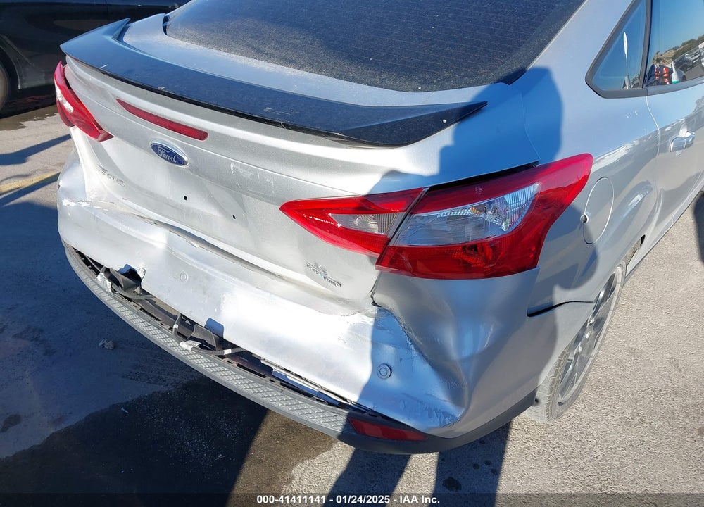 2014 FORD FOCUS VIN: 1FADP3F2XEL218157