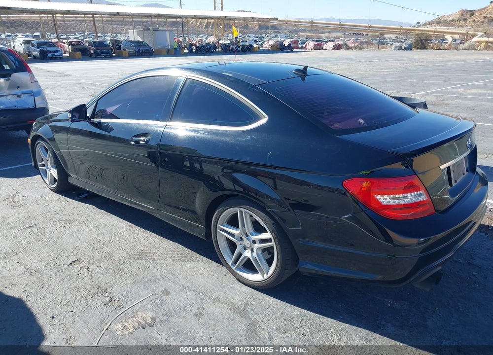 2013 MERCEDES-BENZ C 250 VIN: WDDGJ4HB8DF976190