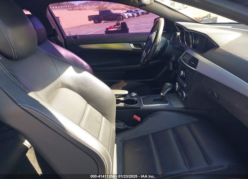 2013 MERCEDES-BENZ C 250 VIN: WDDGJ4HB8DF976190