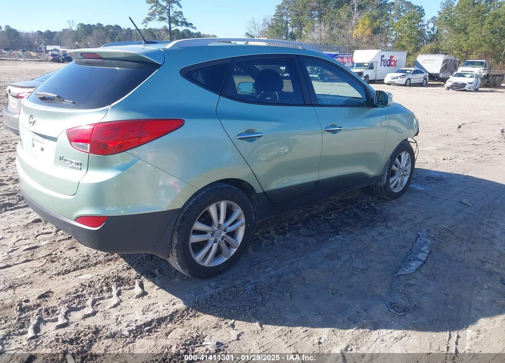 2011 HYUNDAI TUCSON LIMITED VIN: KM8JU3AC8BU243744