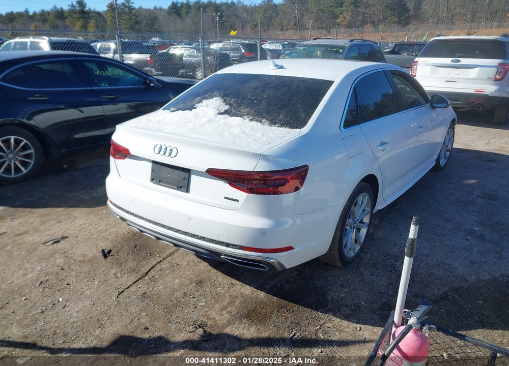 2019 AUDI A4 VIN: WAUENAF4XKN002882
