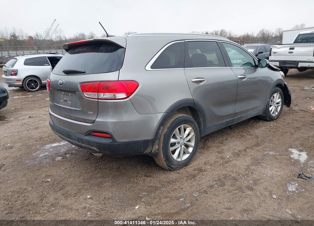 2017 KIA SORENTO 2.4L LX VIN: 5XYPG4A39HG276564