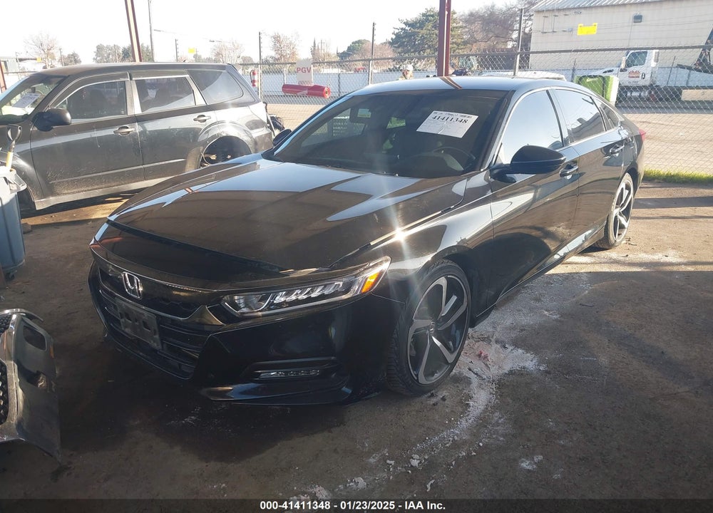 2018 HONDA ACCORD VIN: 1HGCV1F3XJA242815
