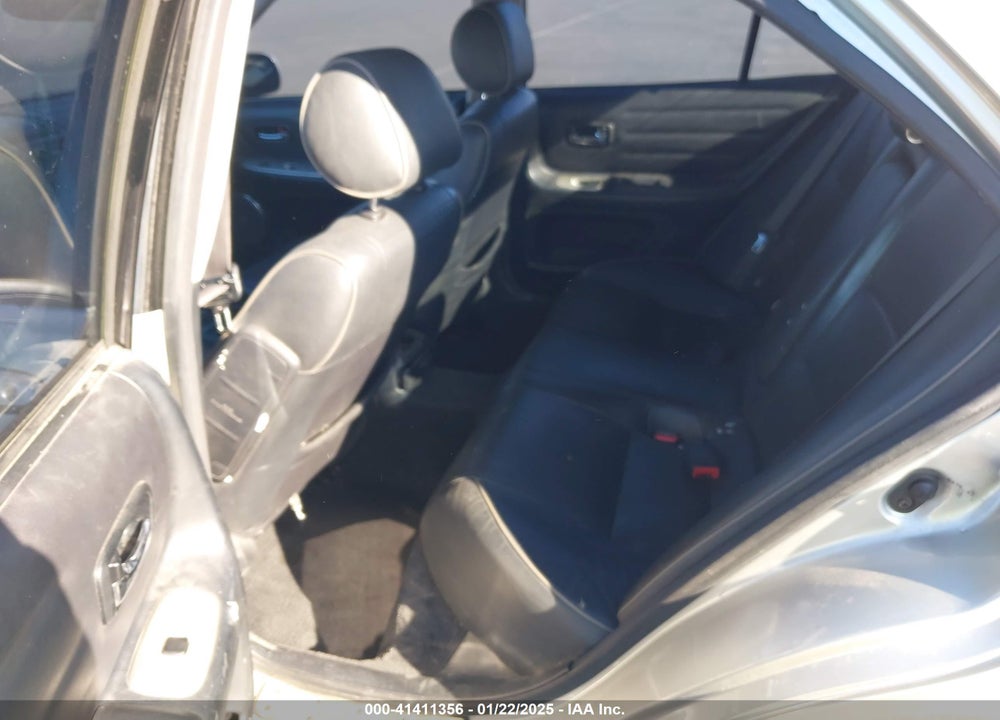 2004 LEXUS IS 300 VIN: JTHBD192940089871