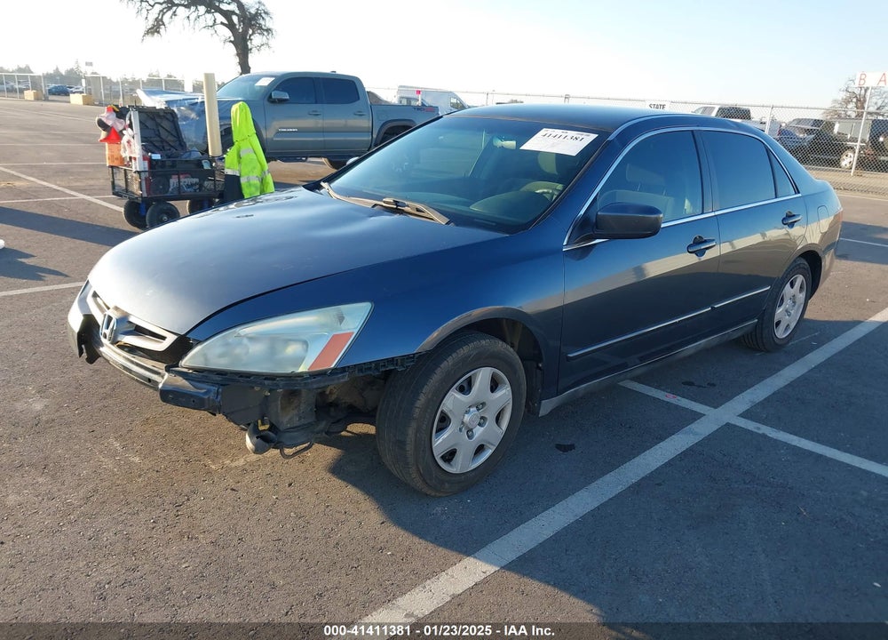 2005 HONDA ACCORD 2.4 LX VIN: 1HGCM56485A175821