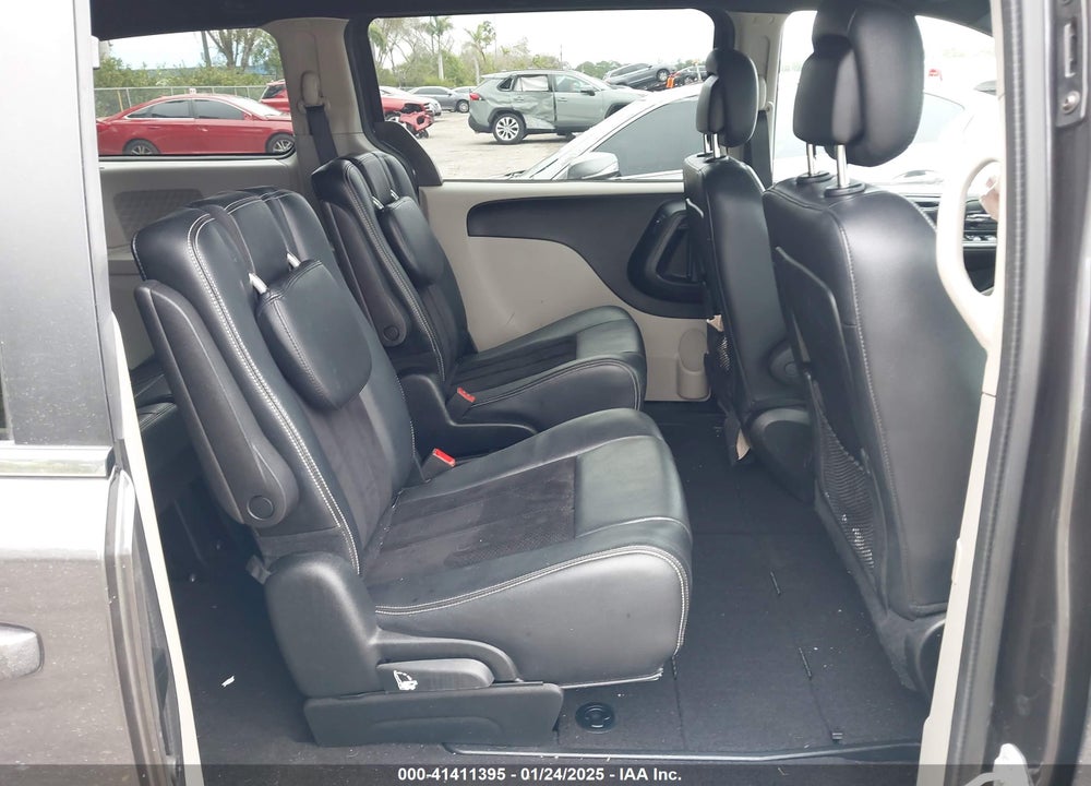 2017 DODGE GRAND CARAVAN SXT VIN: 2C4RDGCG6HR858183