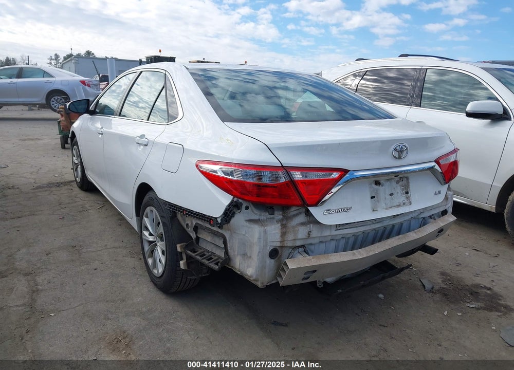 2015 TOYOTA CAMRY LE VIN: 4T1BF1FK6FU089818