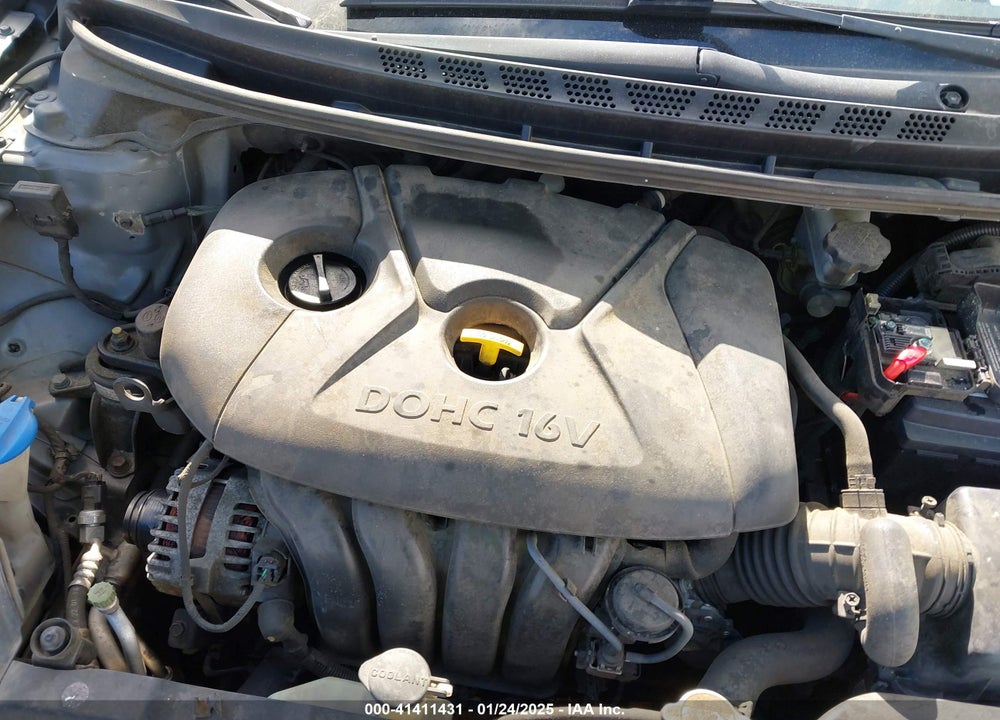 2014 HYUNDAI ELANTRA VIN: KMHDH4AE5EU183158