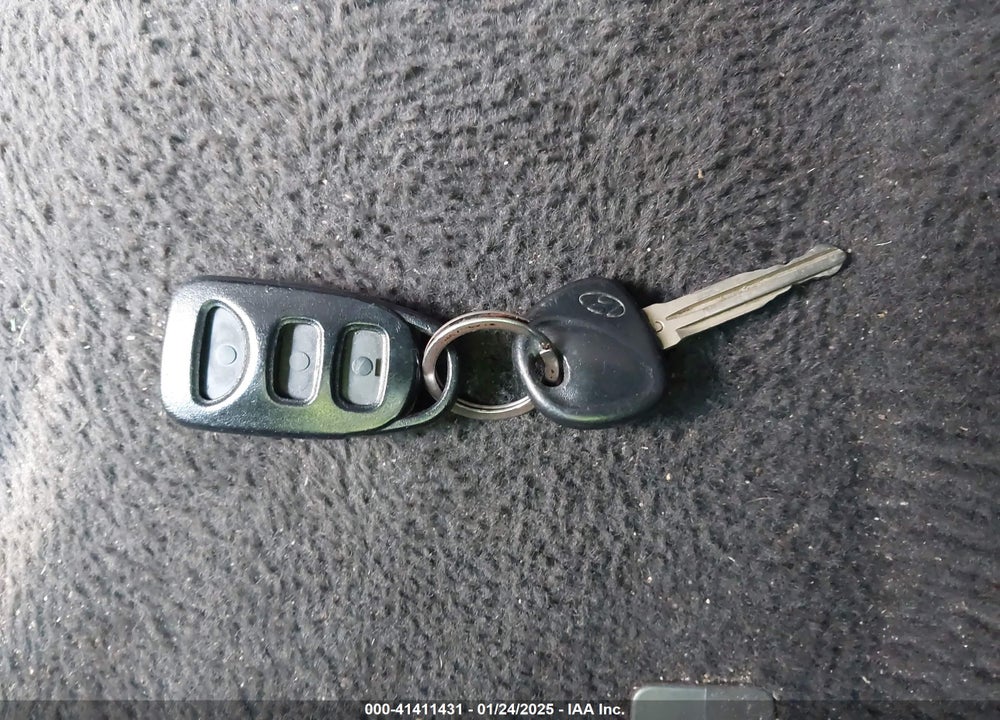 2014 HYUNDAI ELANTRA VIN: KMHDH4AE5EU183158