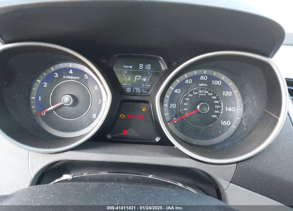 2014 HYUNDAI ELANTRA VIN: KMHDH4AE5EU183158