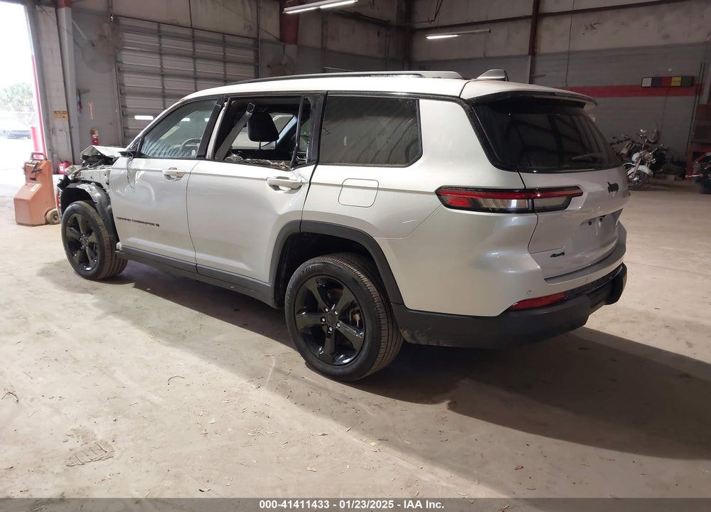 2023 JEEP GRAND CHEROKEE L ALTITUDE 4X4 VIN: 1C4RJKAG3P8886192