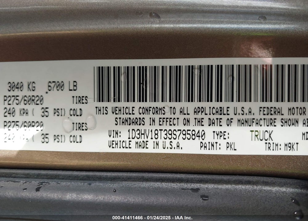 2009 DODGE RAM 1500 VIN: 1D3HV18T39S795840
