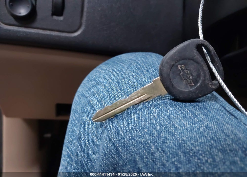 2006 CHEVROLET EQUINOX LS VIN: 2CNDL23F166048137