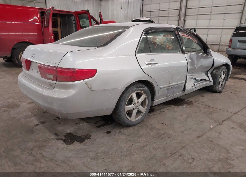 2005 HONDA ACCORD 2.4 EX VIN: 1HGCM56745A033086