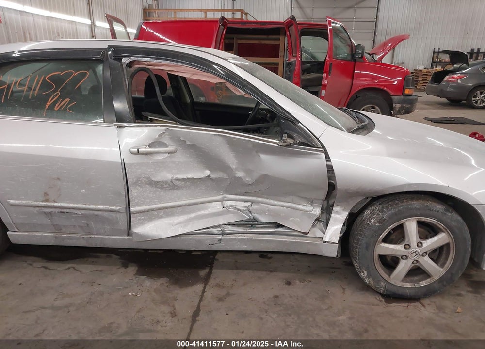 2005 HONDA ACCORD 2.4 EX VIN: 1HGCM56745A033086