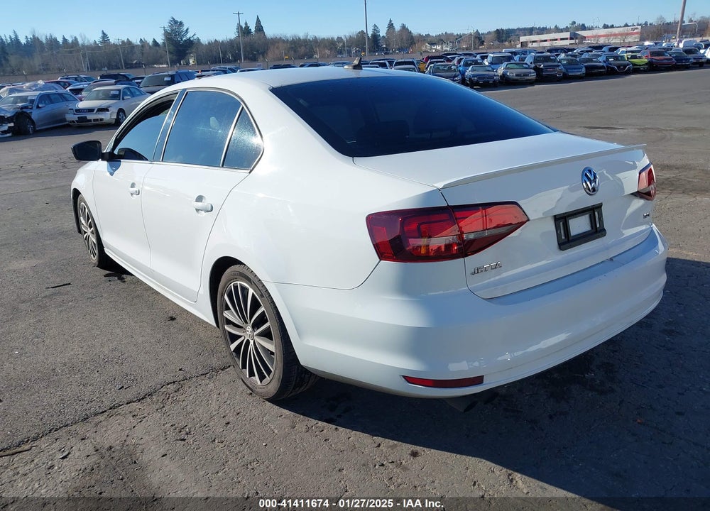 2016 VOLKSWAGEN JETTA 1.8T SPORT VIN: 3VWD17AJ5GM302841