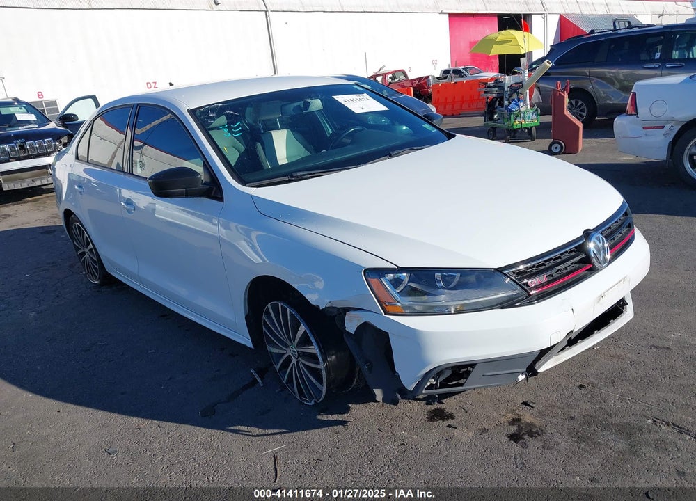 2016 VOLKSWAGEN JETTA 1.8T SPORT VIN: 3VWD17AJ5GM302841