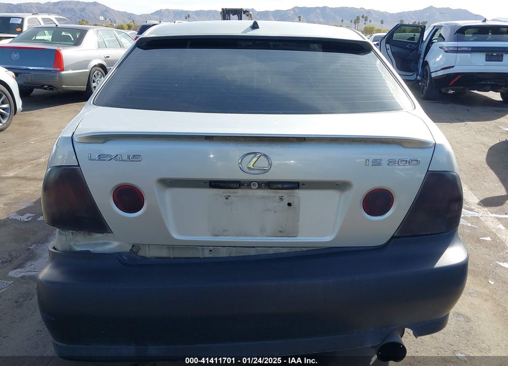 2003 LEXUS IS 300 VIN: JTHBD192130080676
