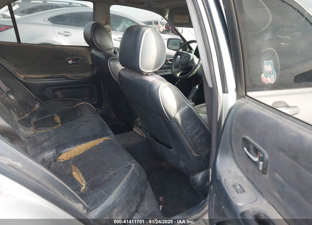 2003 LEXUS IS 300 VIN: JTHBD192130080676