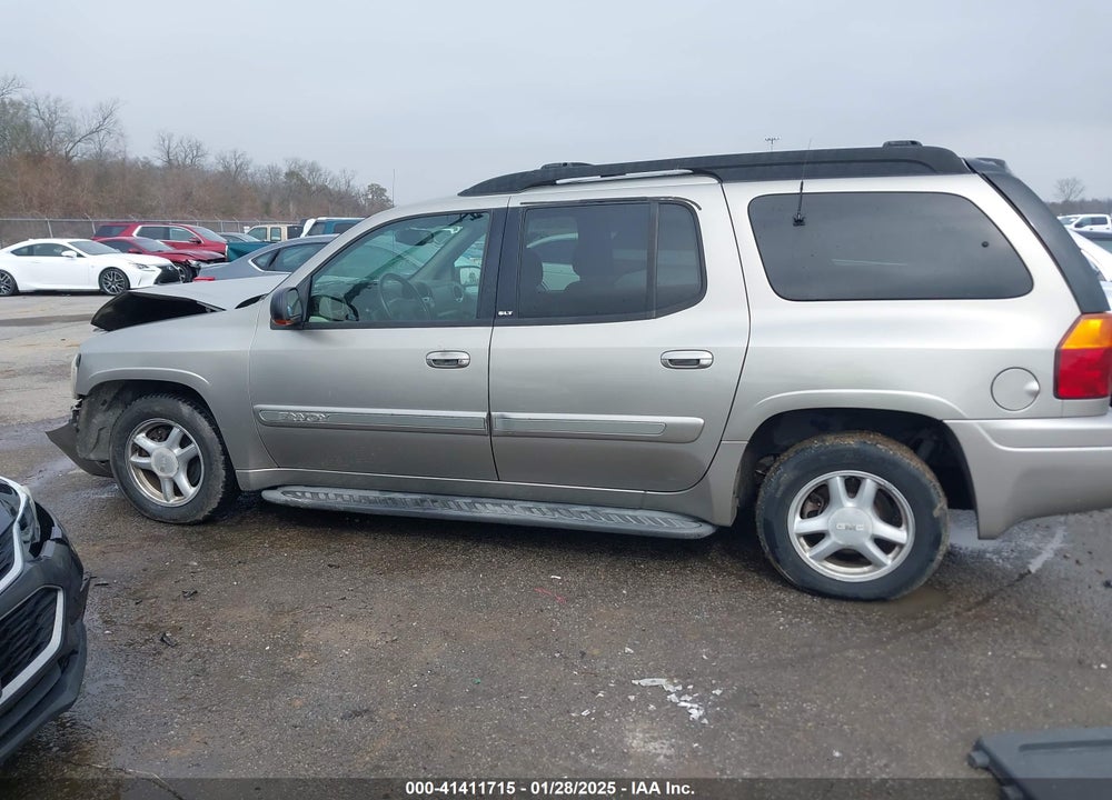 2003 GMC ENVOY XL SLT VIN: 1GKES16S136112391