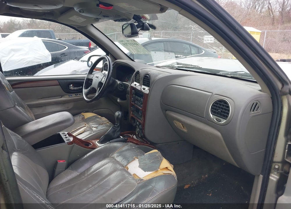 2003 GMC ENVOY XL SLT VIN: 1GKES16S136112391