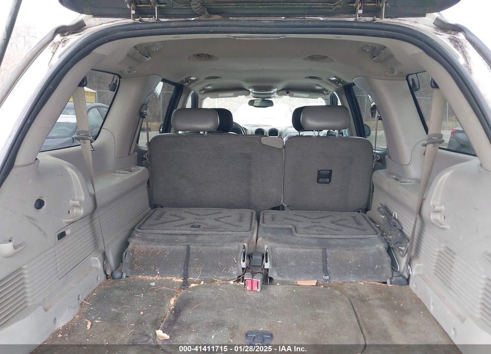 2003 GMC ENVOY XL SLT VIN: 1GKES16S136112391