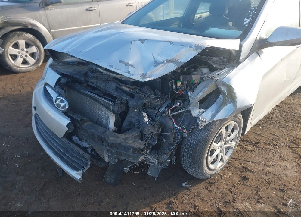2013 HYUNDAI ACCENT VIN: KMHCT4AE1DU459599